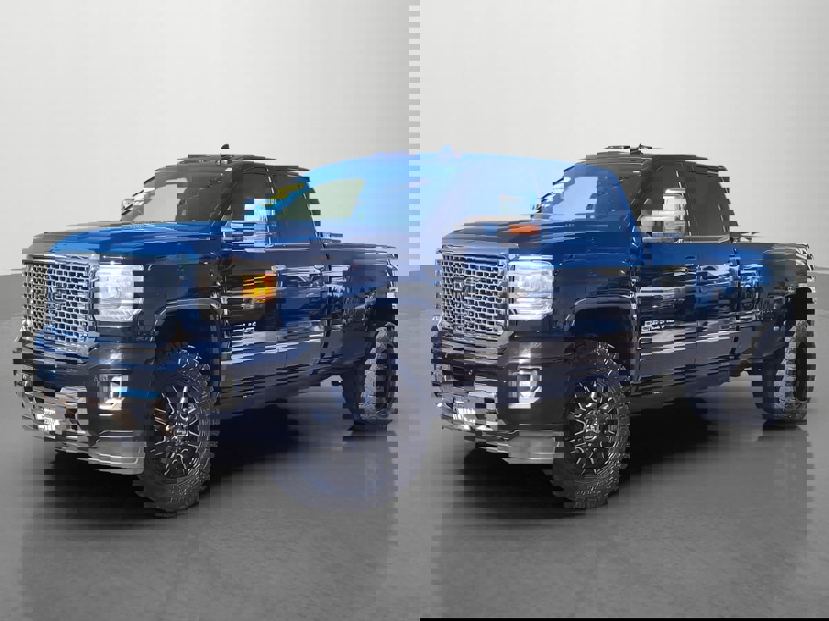 Used 2015 GMC Sierra 3500 Denali w/ Duramax Plus Package image 6