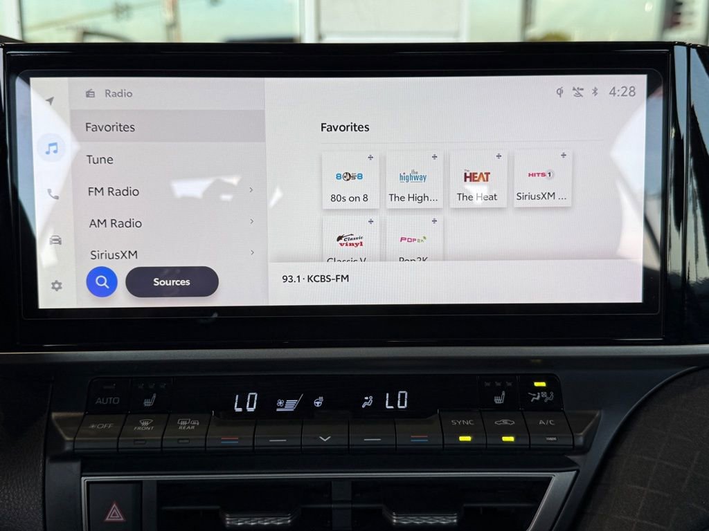 Certified 2025 Toyota Camry XLE FWD image 29