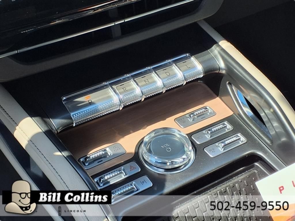 New 2025 Lincoln Nautilus Reserve w/ Jet Appearance Package AWD/4WD image 22