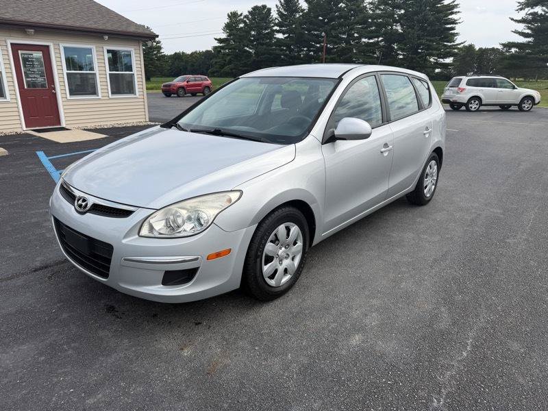 Used 2010 Hyundai Elantra GLS FWD image 13