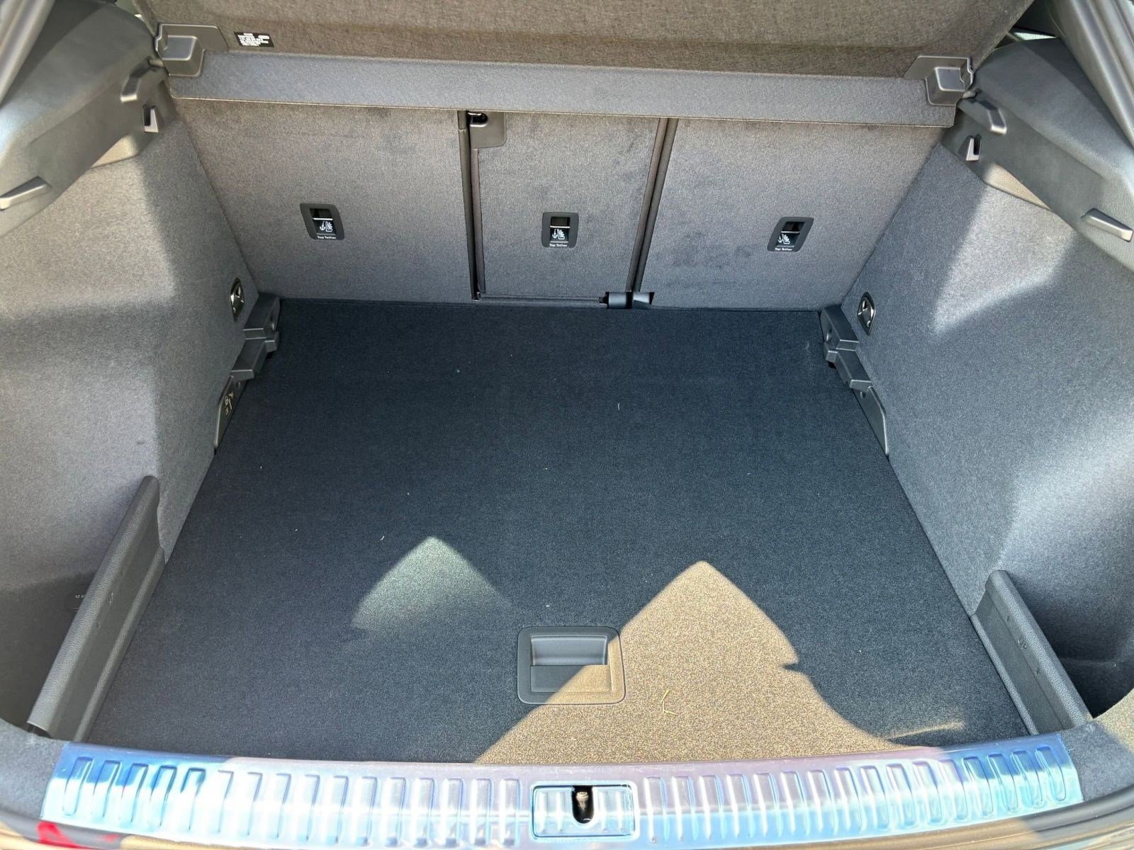 New 2025 Audi Q3 2.0T Premium image 21