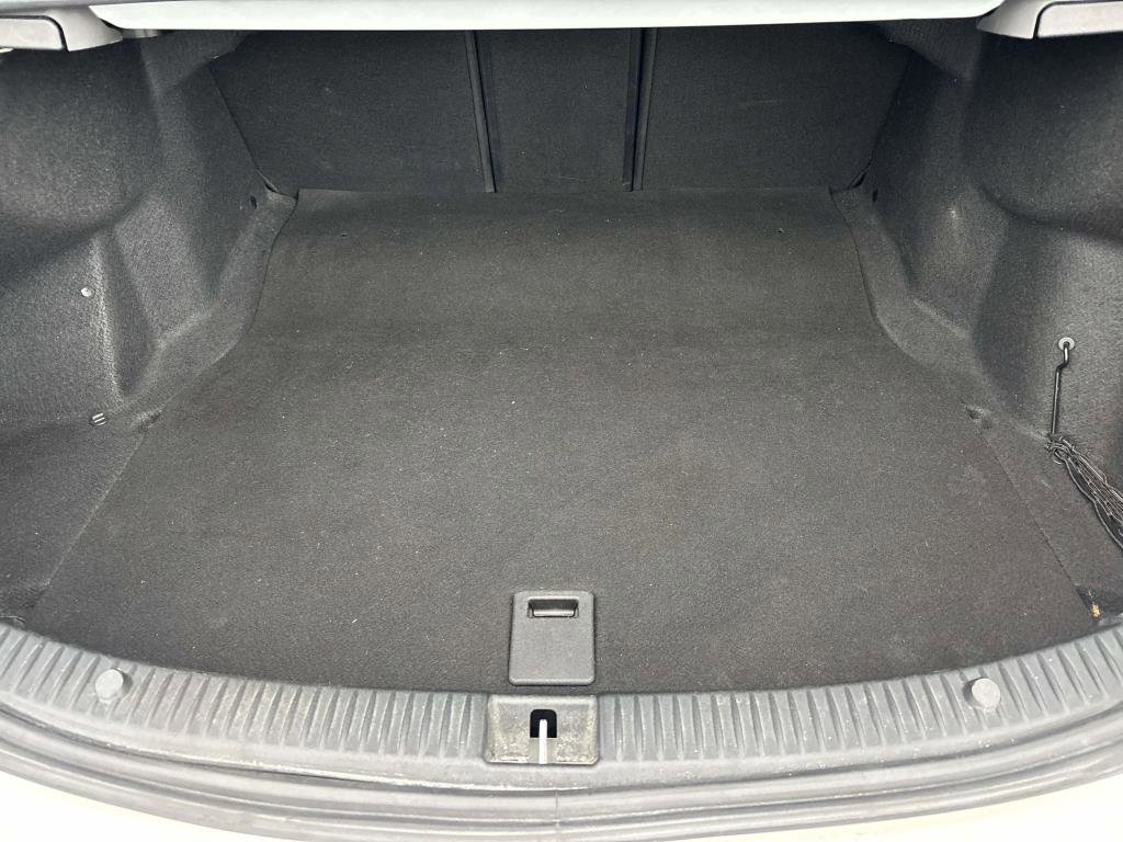 Used 2015 Mercedes-Benz C 400 4MATIC image 13