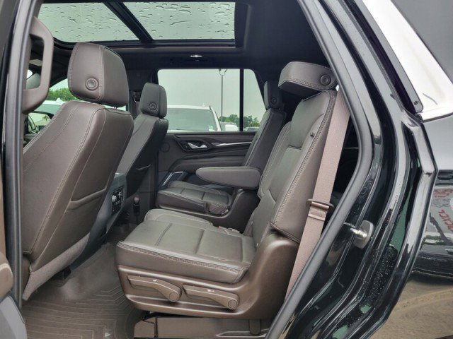 Used 2022 GMC Yukon Denali AWD/4WD image 31