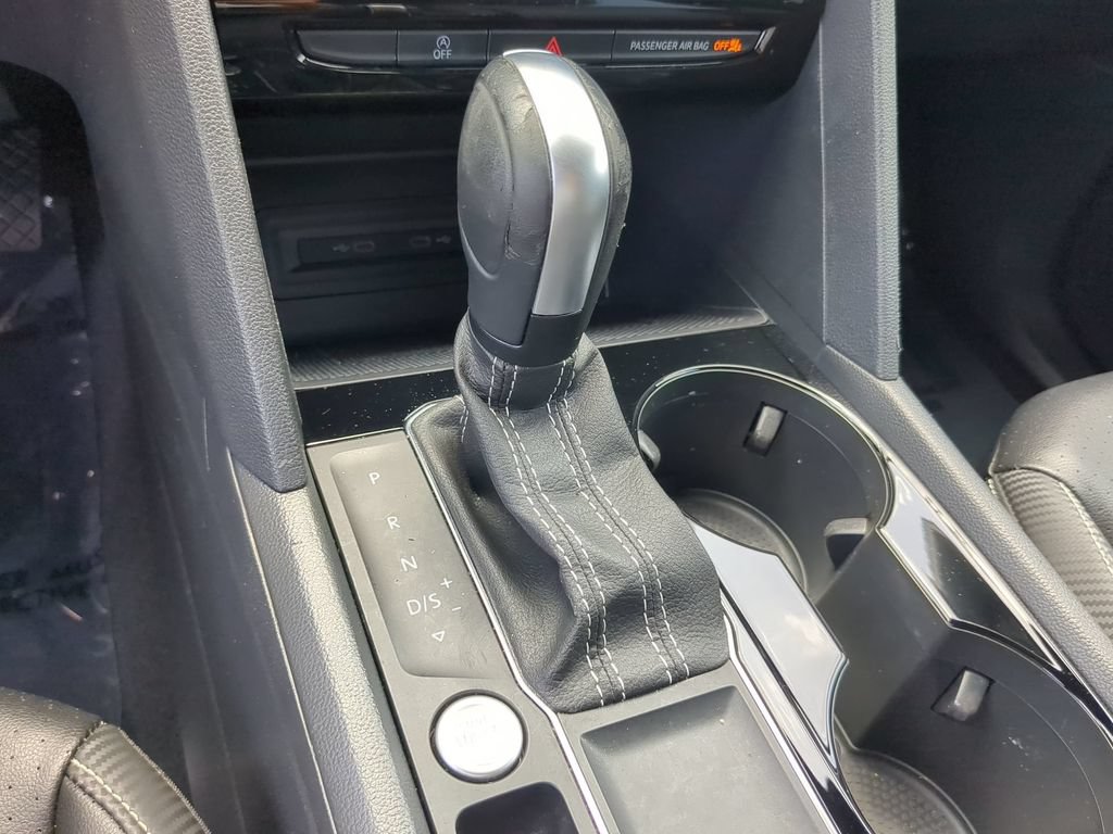 Used 2023 Volkswagen Atlas Cross Sport SE FWD image 26