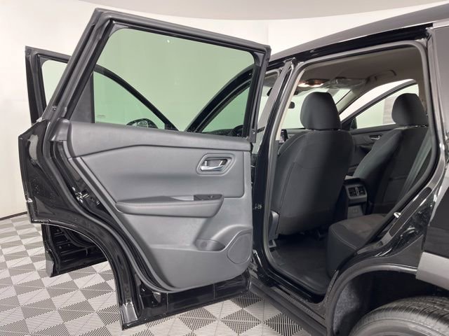 New 2026 Nissan Rogue SV w/ Cold Weather Package image 39