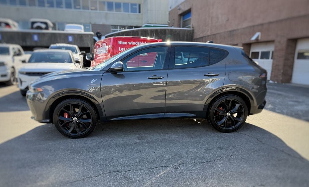 Used 2024 Dodge Hornet R/T w/ Track Pack AWD/4WD image 18