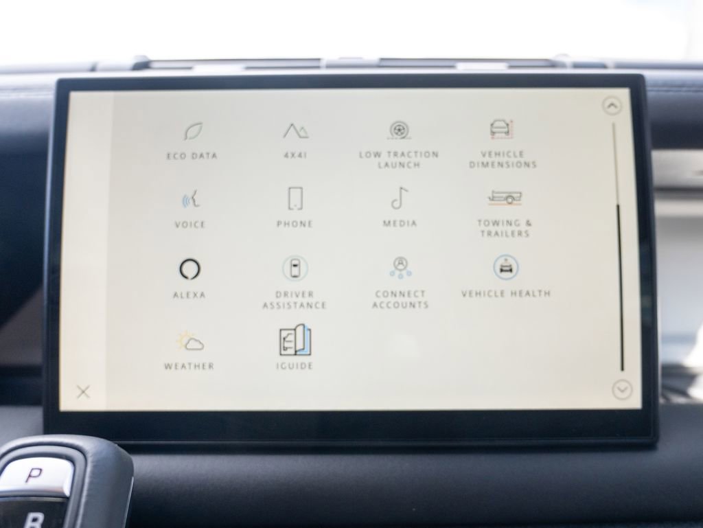 Certified 2025 Land Rover Defender 110 S image 26