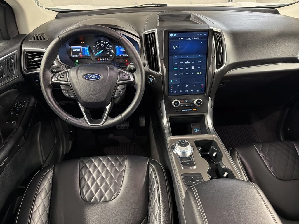 Certified 2024 Ford Edge Titanium AWD/4WD image 7