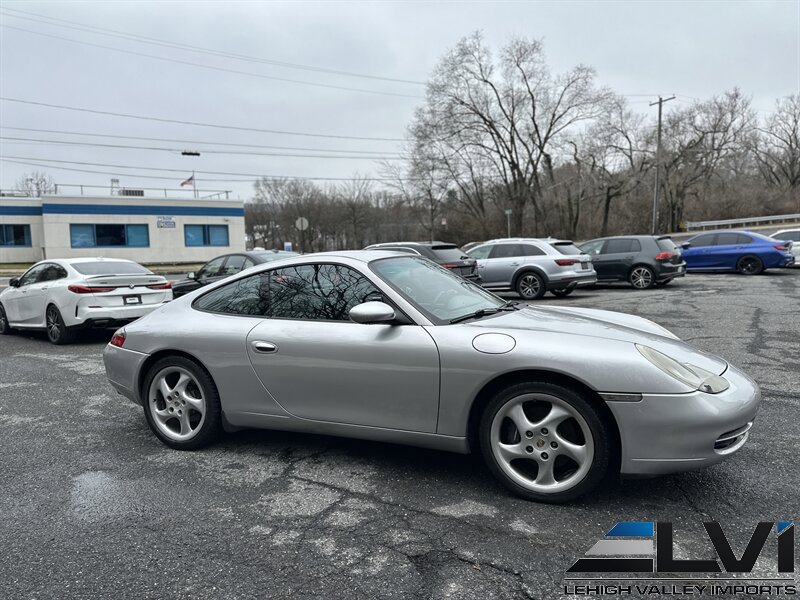 Used 2001 Porsche 911 Carrera 4 image 7