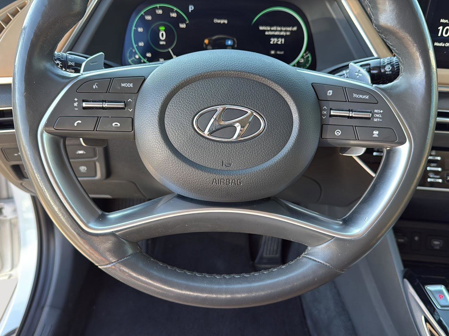 Used 2022 Hyundai Sonata Limited image 15