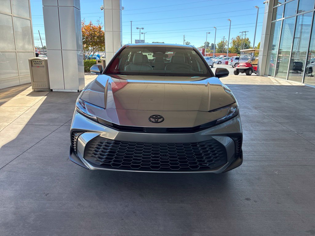 New 2026 Toyota Camry SE FWD image 3