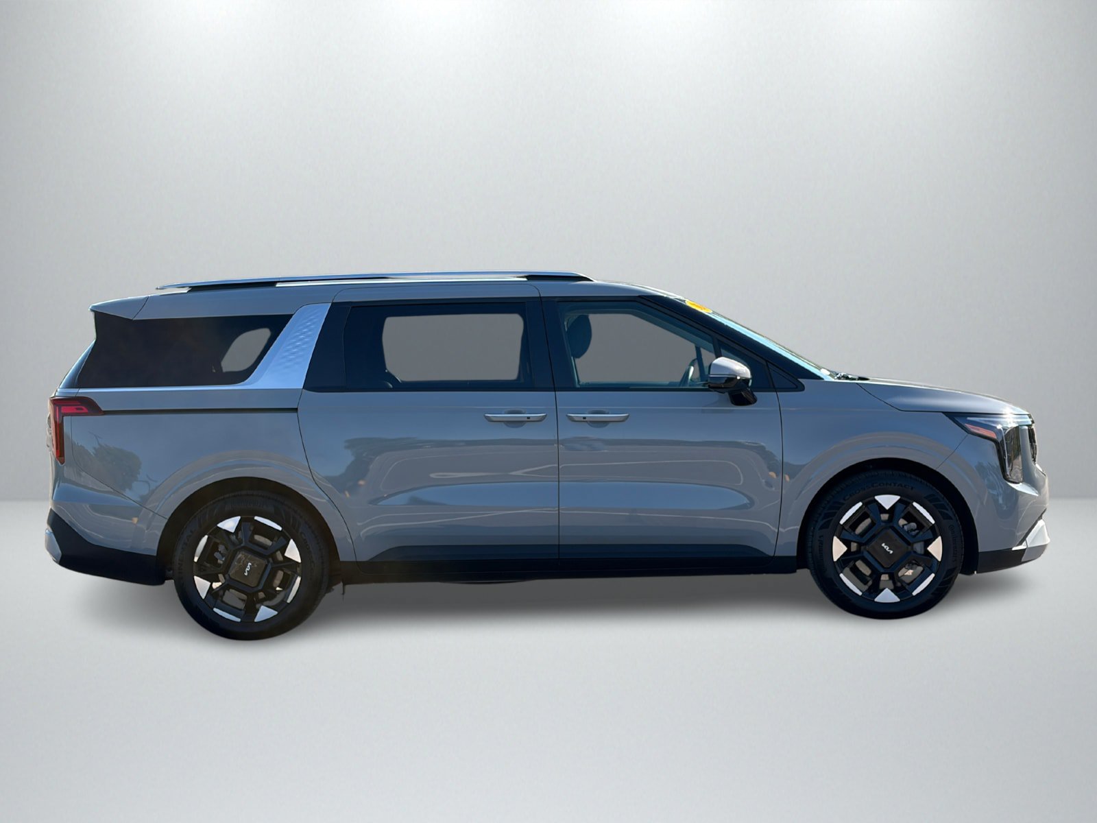 Used 2026 Kia Carnival EX FWD image 6