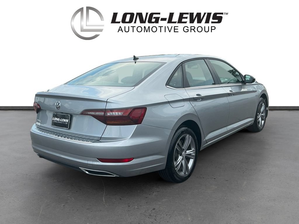 Used 2019 Volkswagen Jetta R-Line w/ R-Line Cold Weather Package FWD image 7
