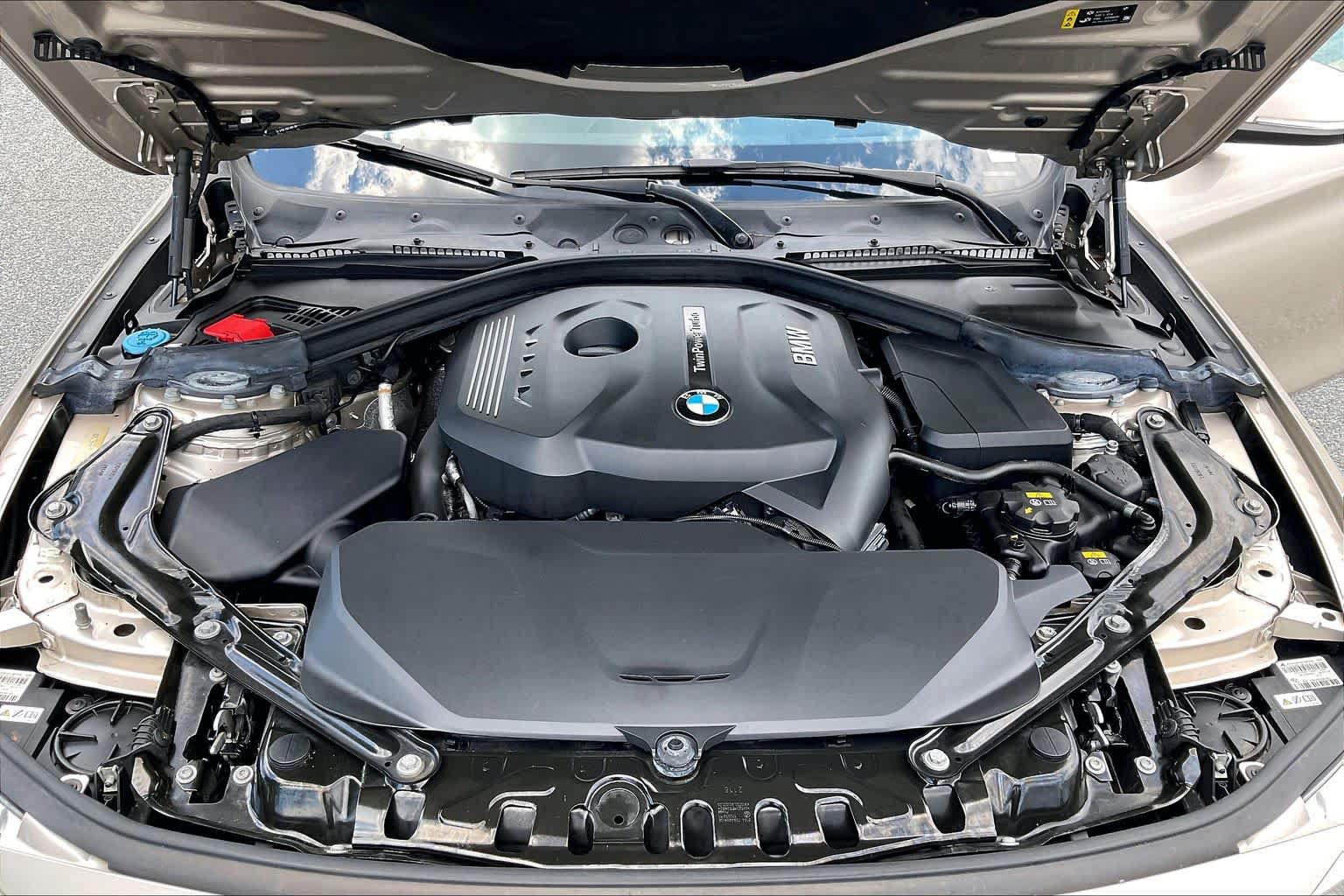 Used 2017 BMW 430i xDrive Convertible AWD/4WD image 31