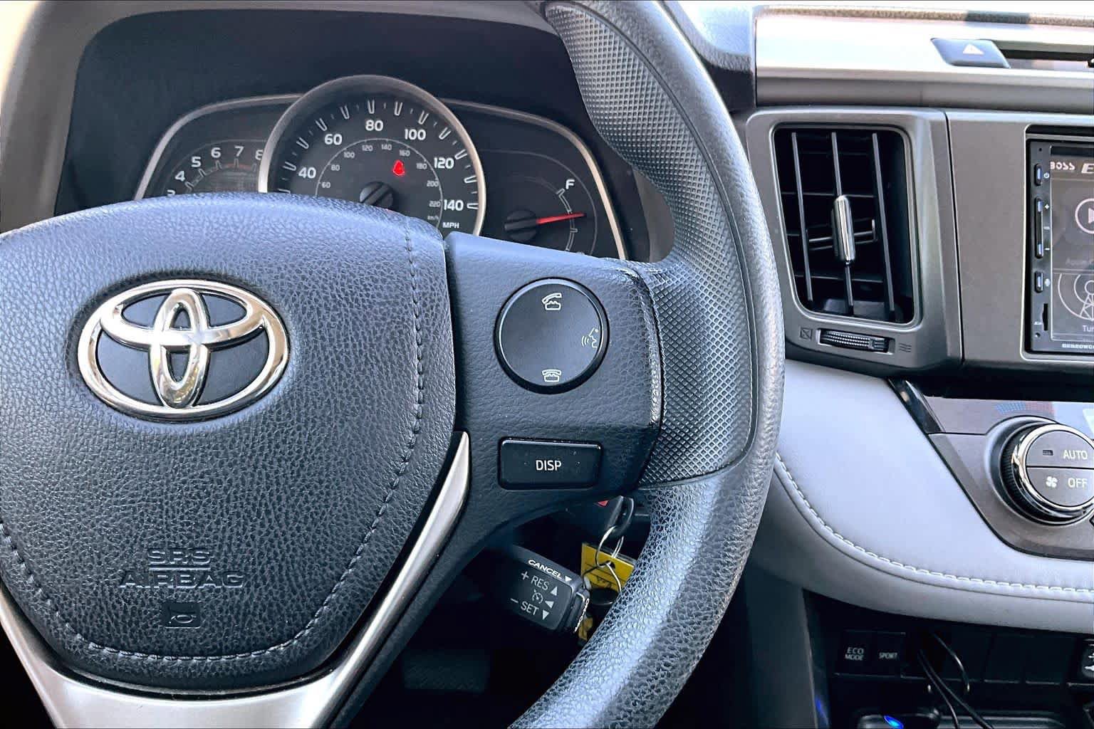 Used 2014 Toyota RAV4 XLE FWD image 25