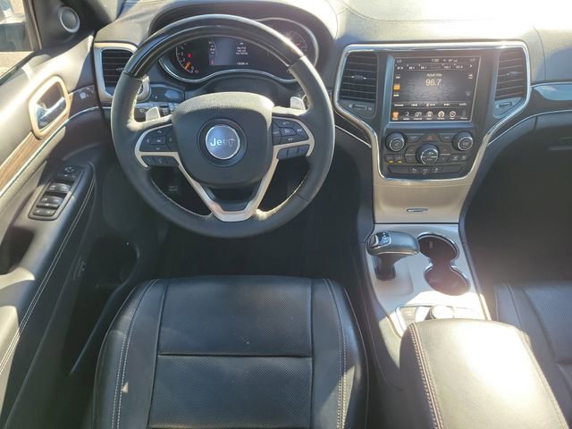 Used 2015 Jeep Grand Cherokee Overland image 16