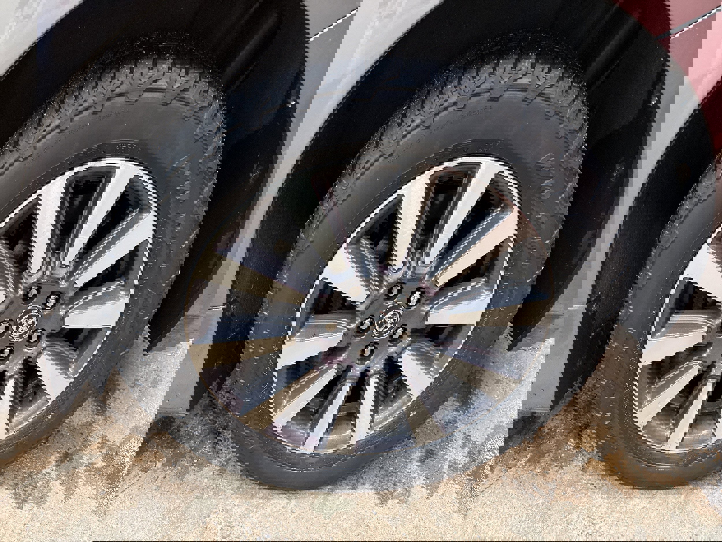 Used 2018 Toyota Sienna LE image 8