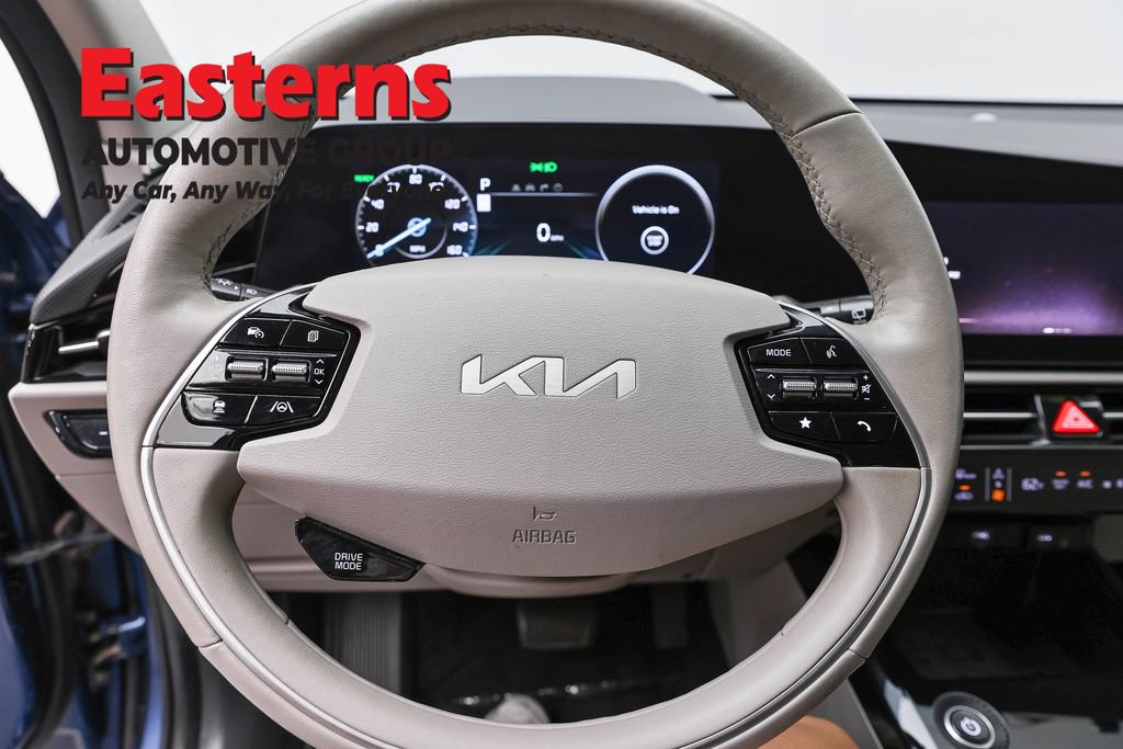 Used 2023 Kia Niro Wind w/ Wind Preserve Package FWD image 10