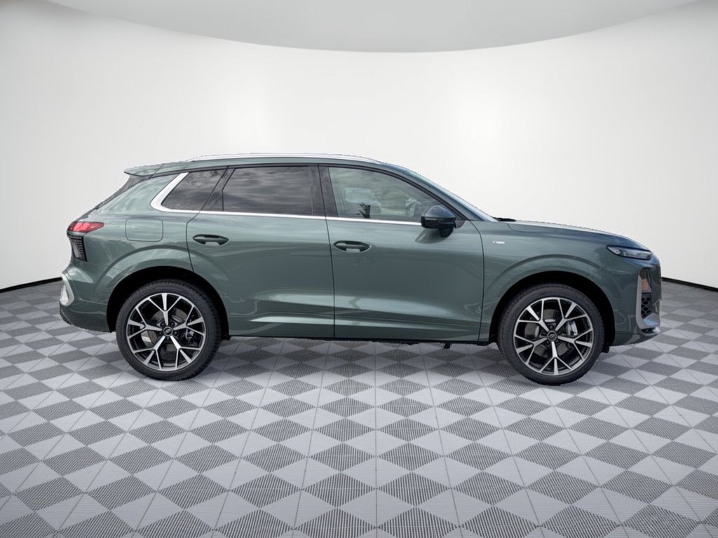 New 2026 Audi Q3 quattro 2.0T AWD/4WD image 8