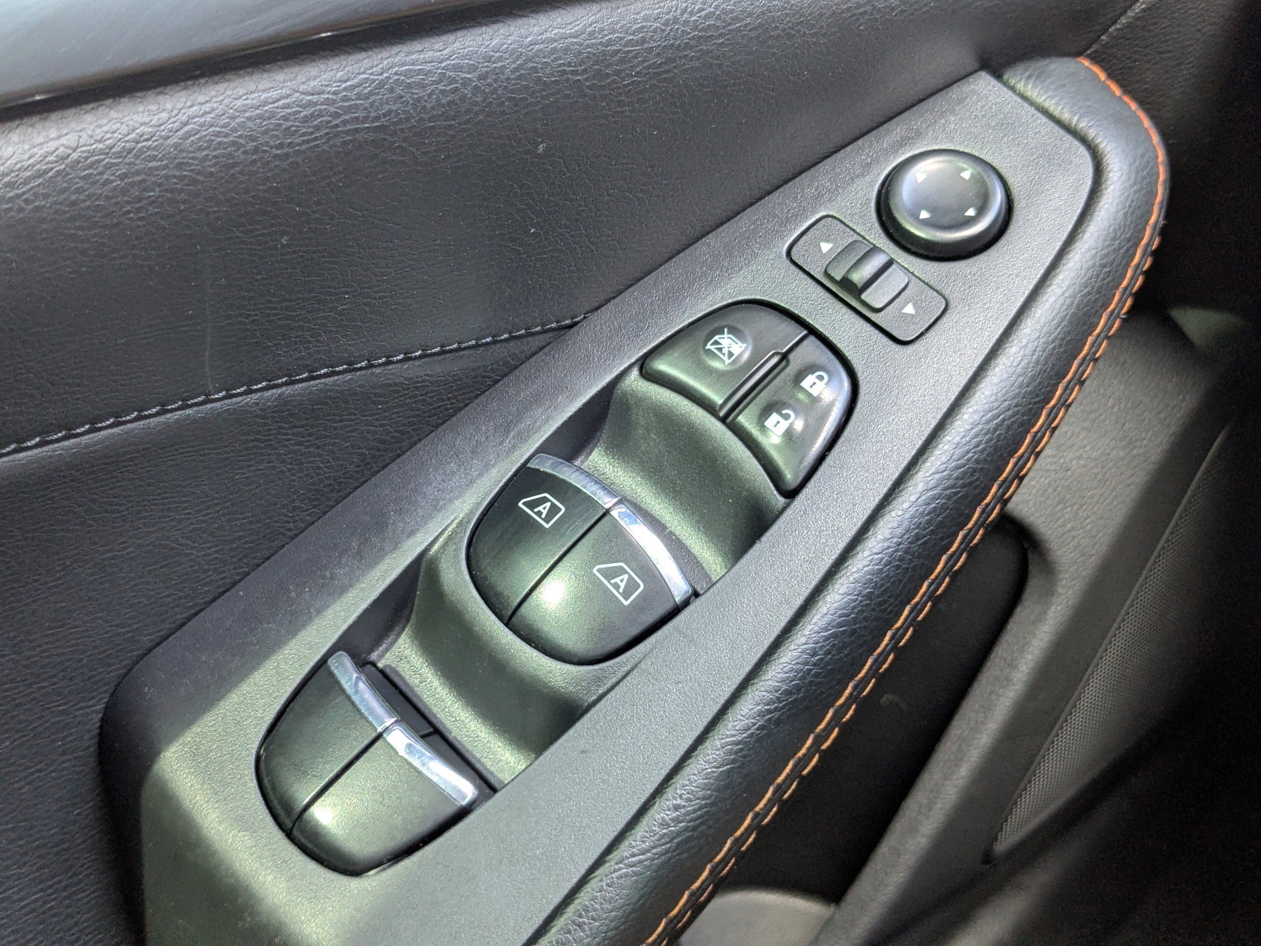 Used 2023 Nissan Maxima SR w/ Sport Mat Group image 24