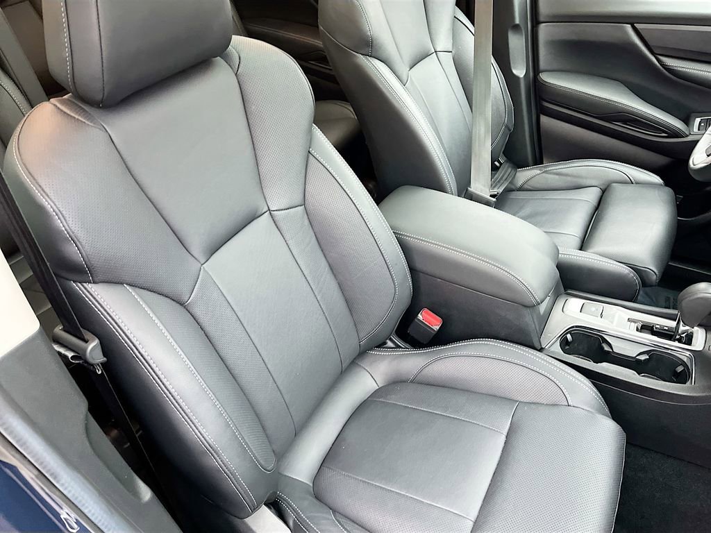 Used 2024 Subaru Ascent Limited w/ Technology Package image 31