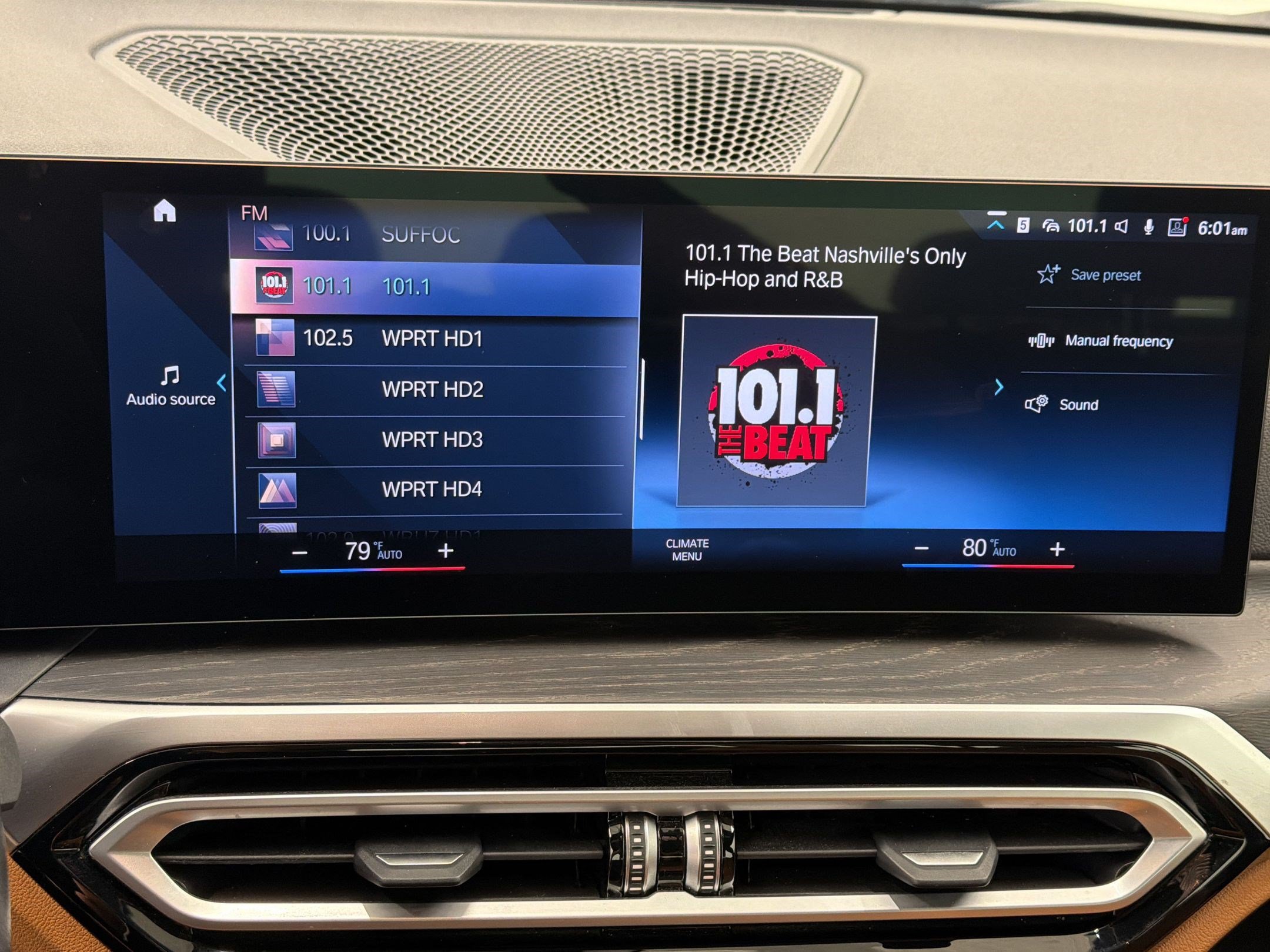 Used 2023 BMW 330i Sedan w/ Premium Package RWD image 23