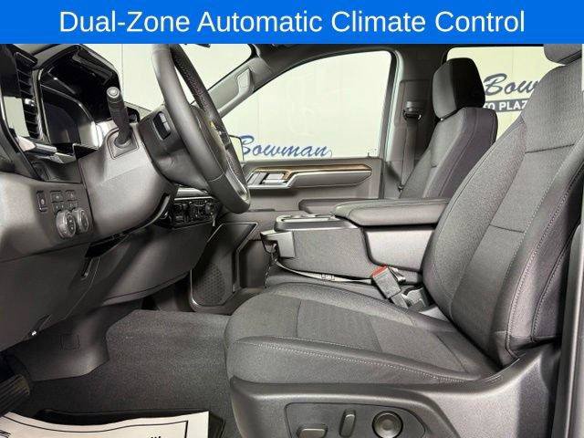 New 2026 Chevrolet Silverado 1500 LT w/ LPO, Dark Essentials Package AWD/4WD image 11