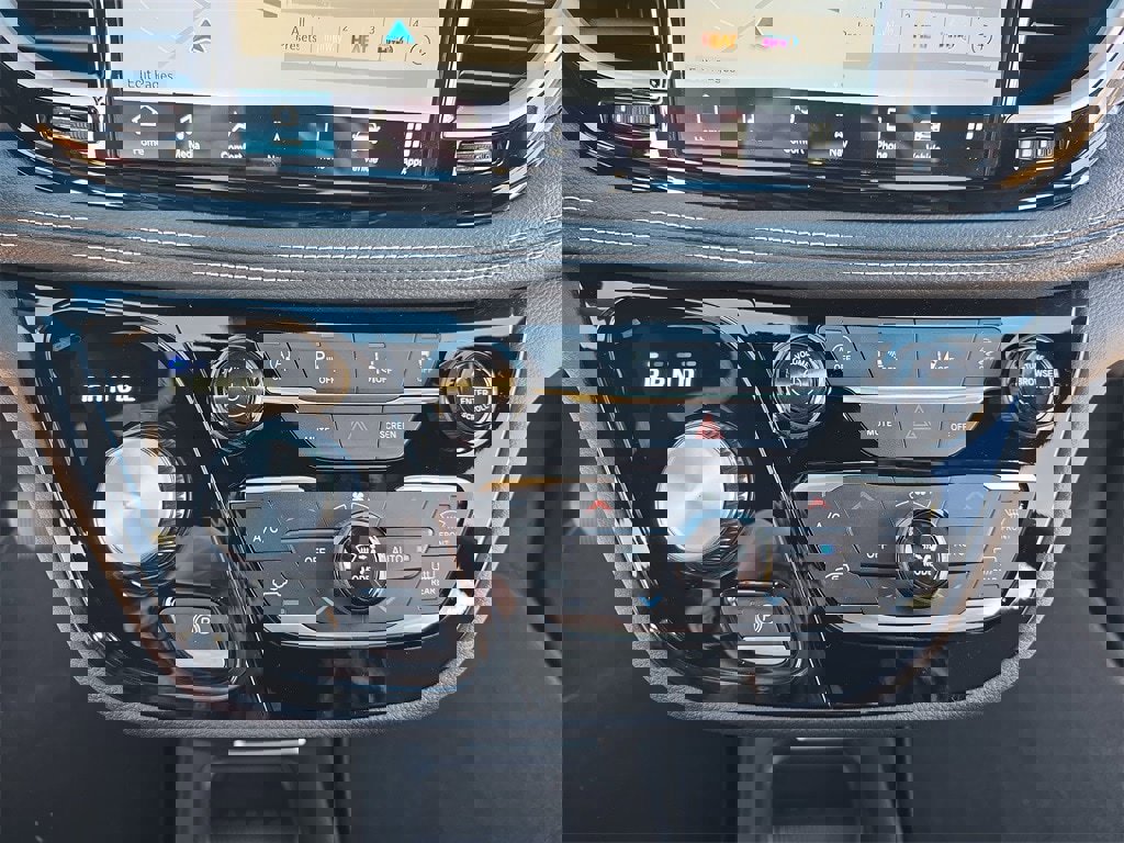 New 2026 Chrysler Pacifica Select image 23