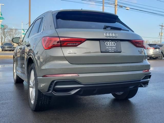 Used 2022 Audi Q3 2.0T Premium Plus w/ Premium Plus Package image 6