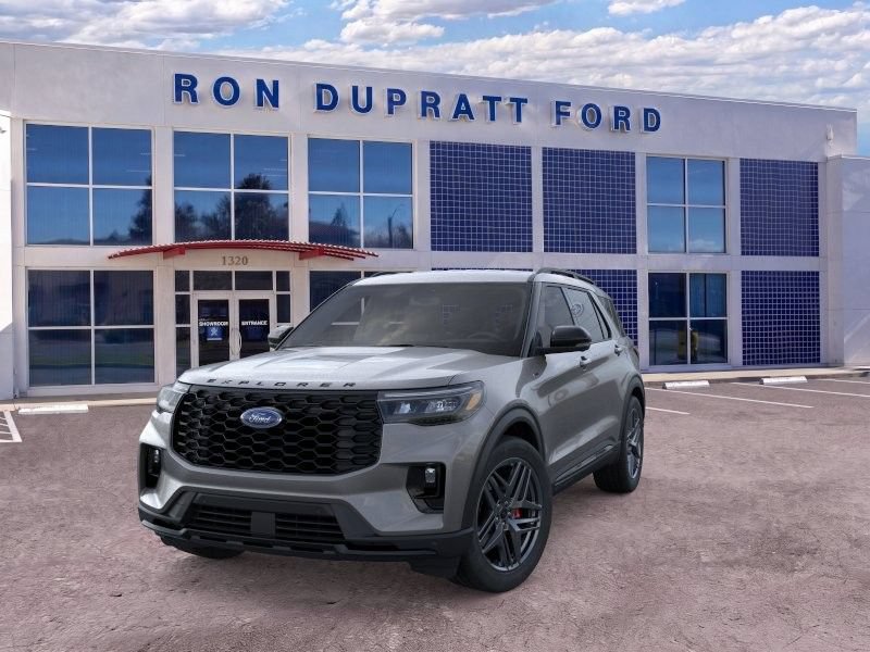 New 2026 Ford Explorer ST-Line w/ ST-Line Street Pack RWD image 3
