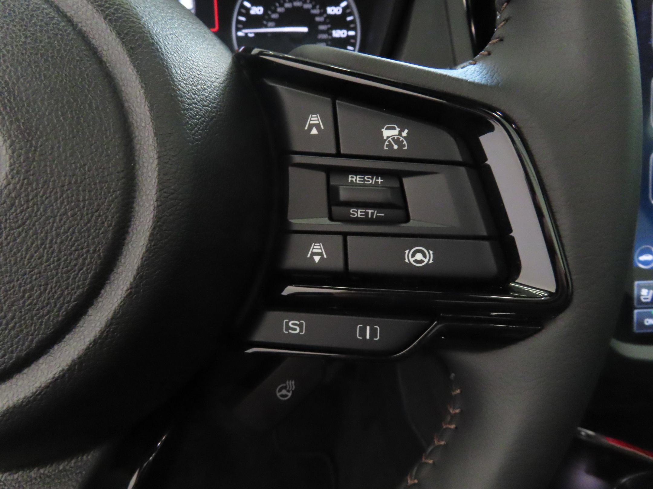 Certified 2026 Subaru Forester Touring AWD/4WD image 14