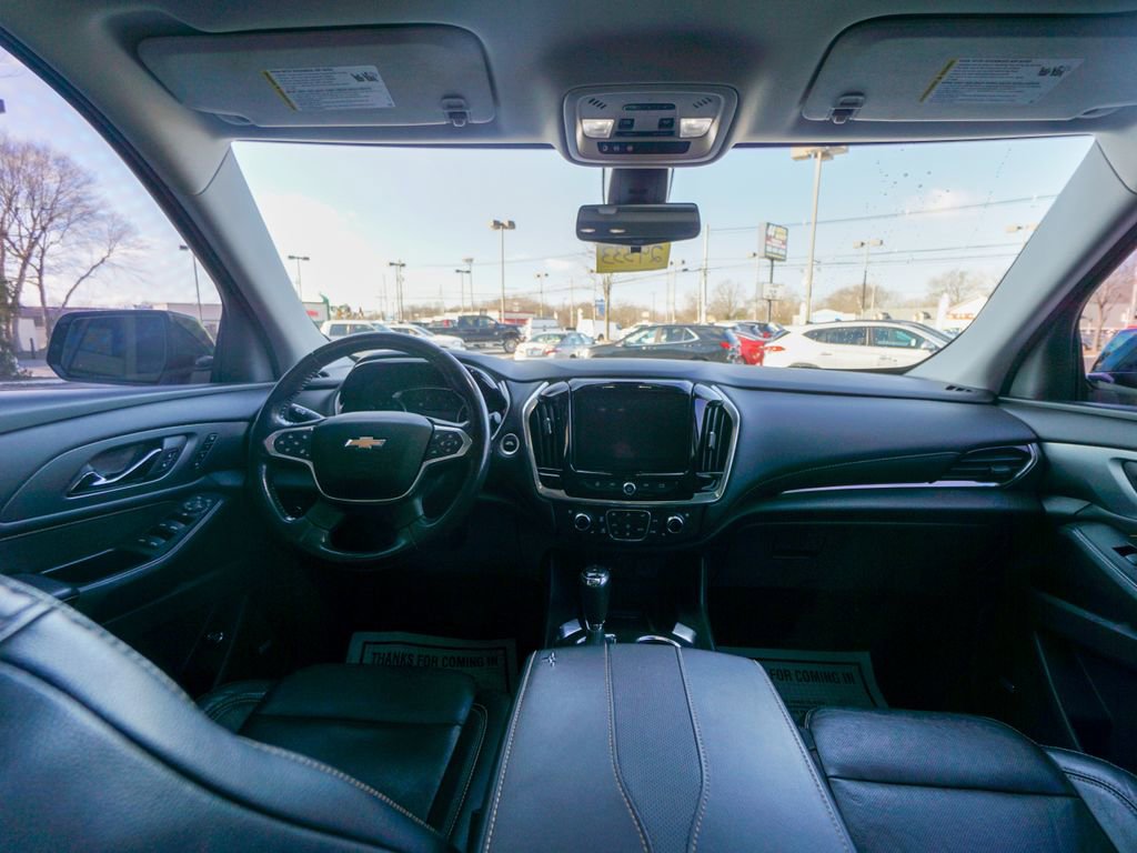 Used 2019 Chevrolet Traverse Premier w/ Redline Edition image 12