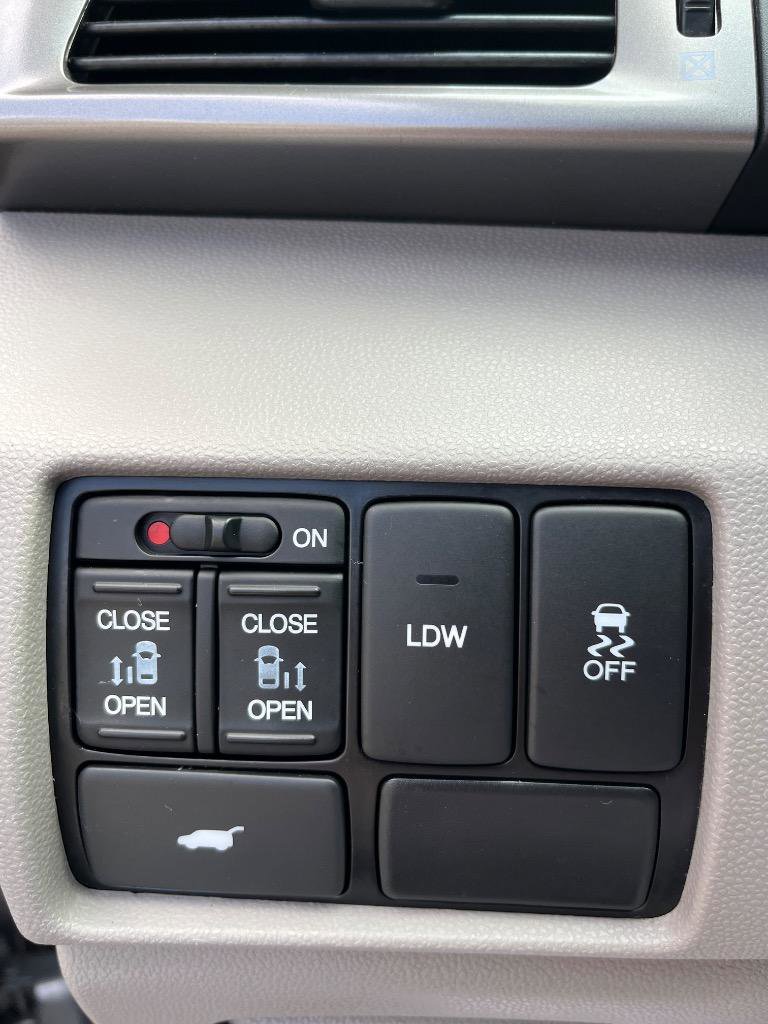 Used 2016 Honda Odyssey EX-L image 45