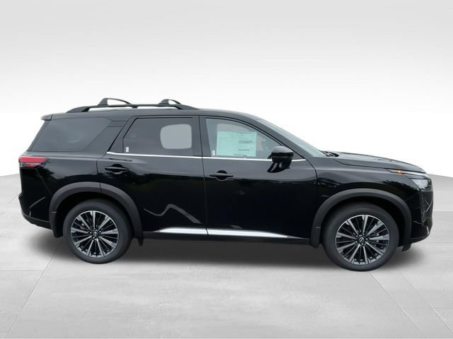 New 2026 Nissan Pathfinder Platinum w/ Cargo Package AWD/4WD image 9