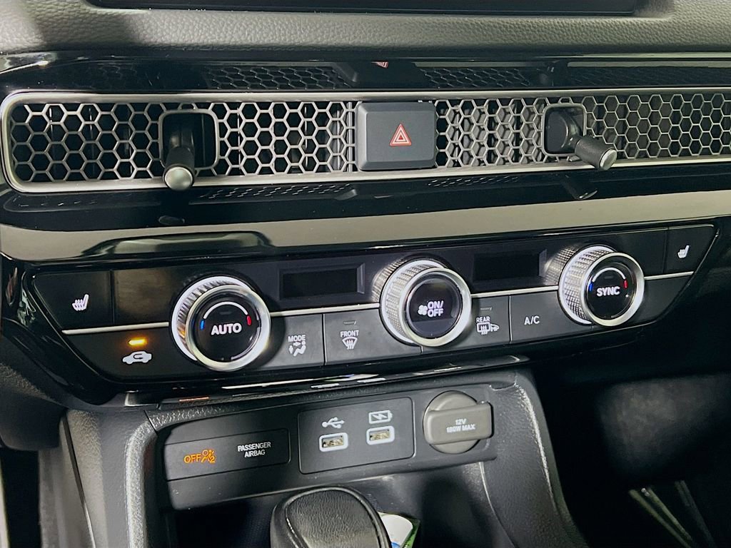 Used 2024 Honda Civic Touring image 15