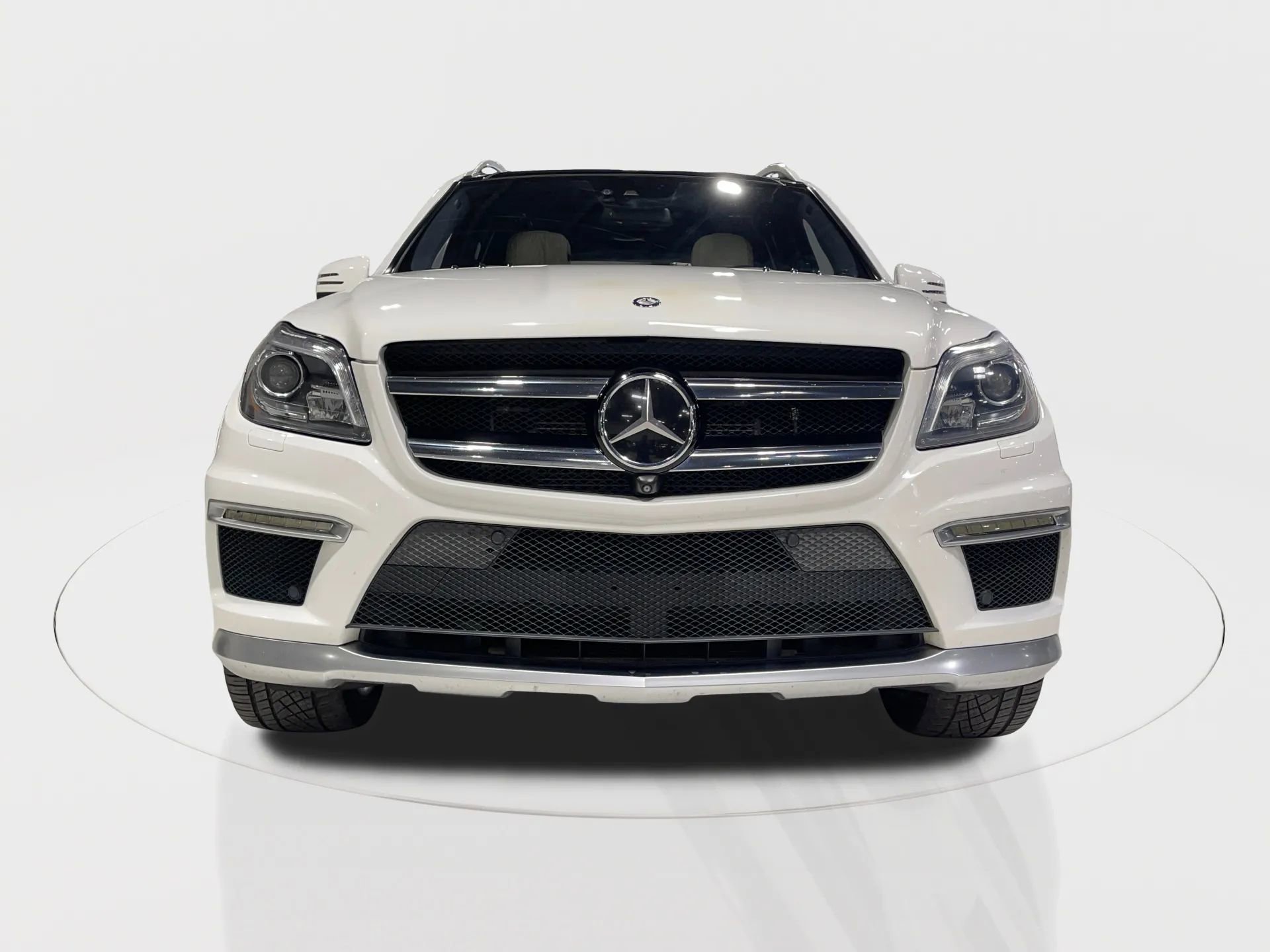 Used 2016 Mercedes-Benz GL 63 AMG 4MATIC w/ Accessory Chrome Package image 9