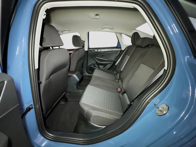 Used 2025 Volkswagen Jetta S image 28