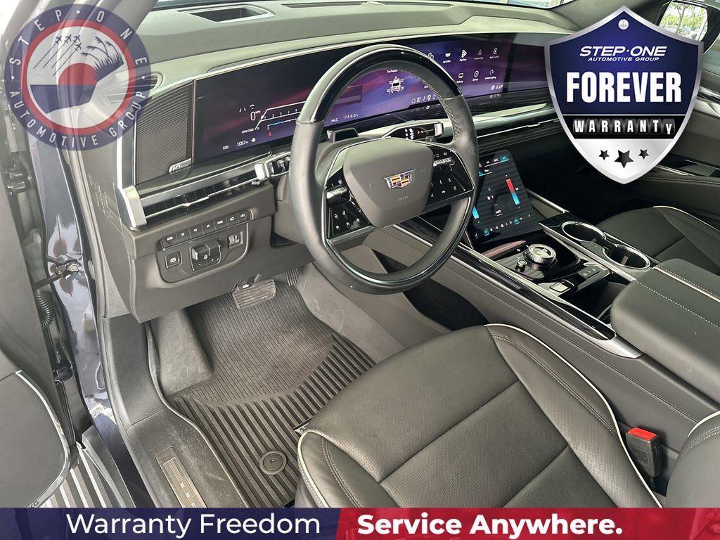 Used 2025 Cadillac Escalade Sport w/ Touring Package AWD/4WD image 11