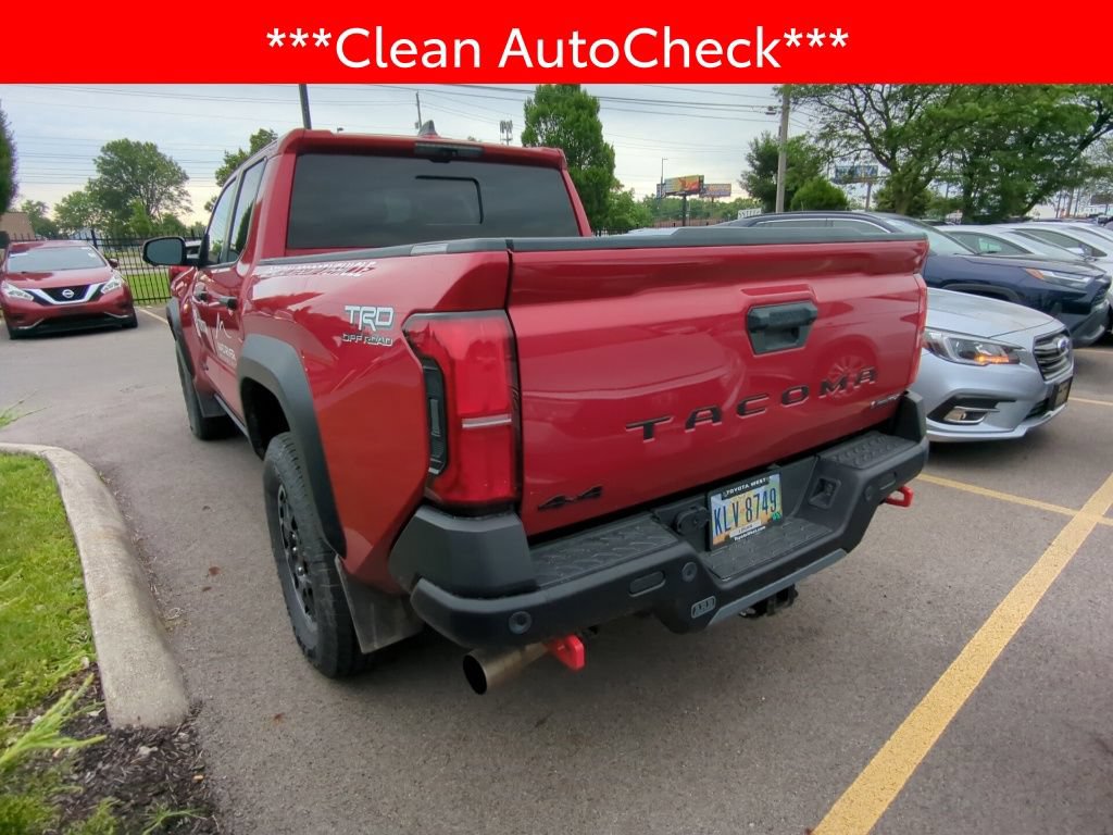 Used 2024 Toyota Tacoma TRD Off-Road w/ TRD Off Road Premium Package AWD/4WD image 4