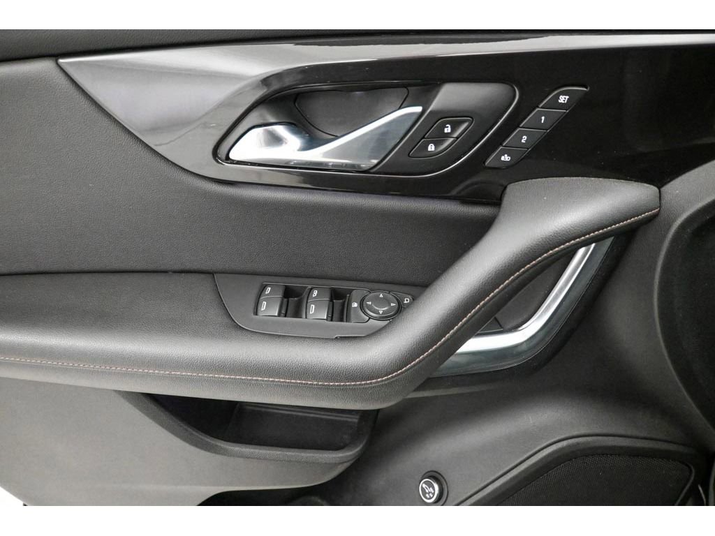 Used 2020 Chevrolet Blazer Premier image 8