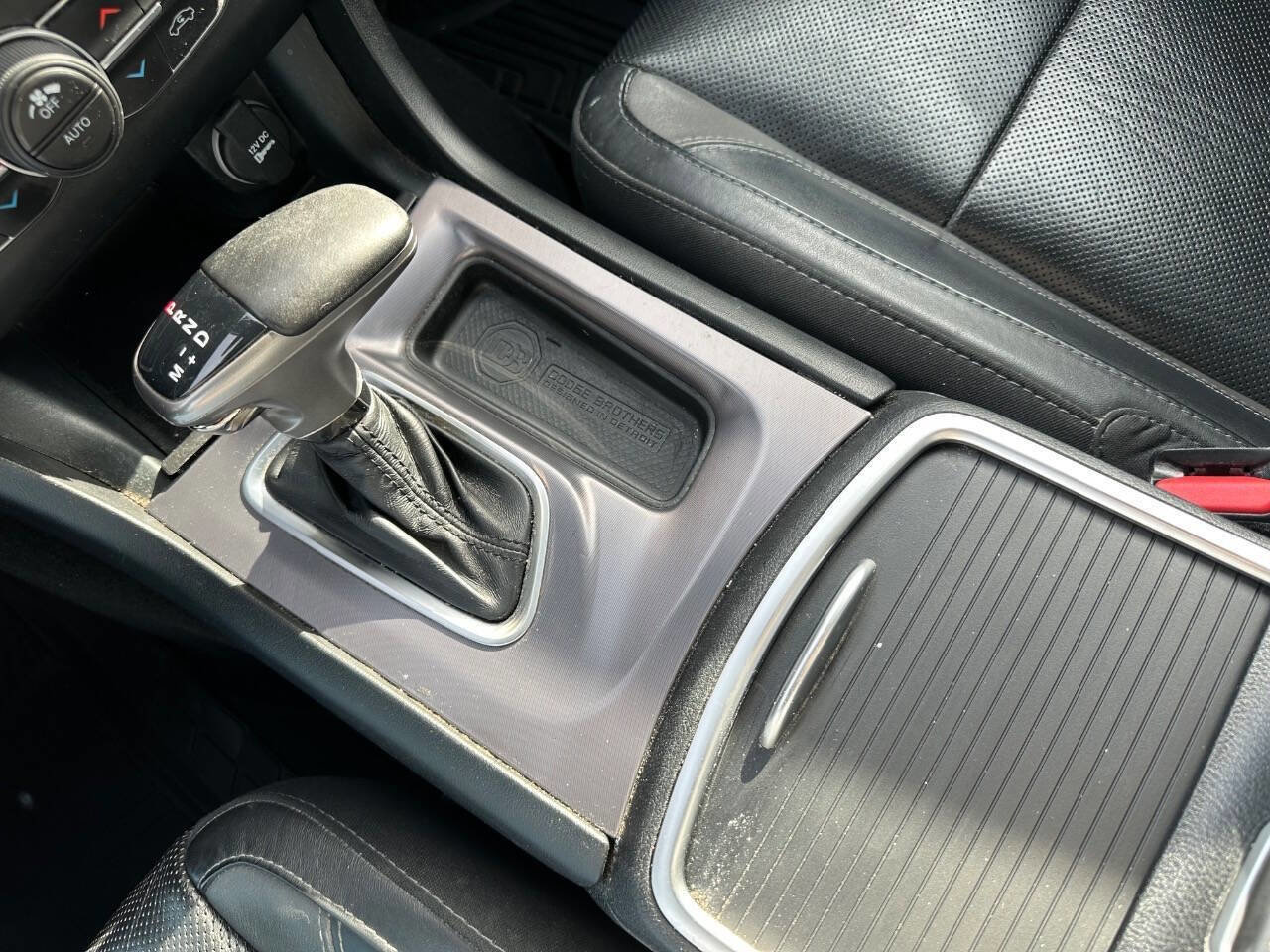 Used 2020 Dodge Charger SXT w/ Plus Group image 17