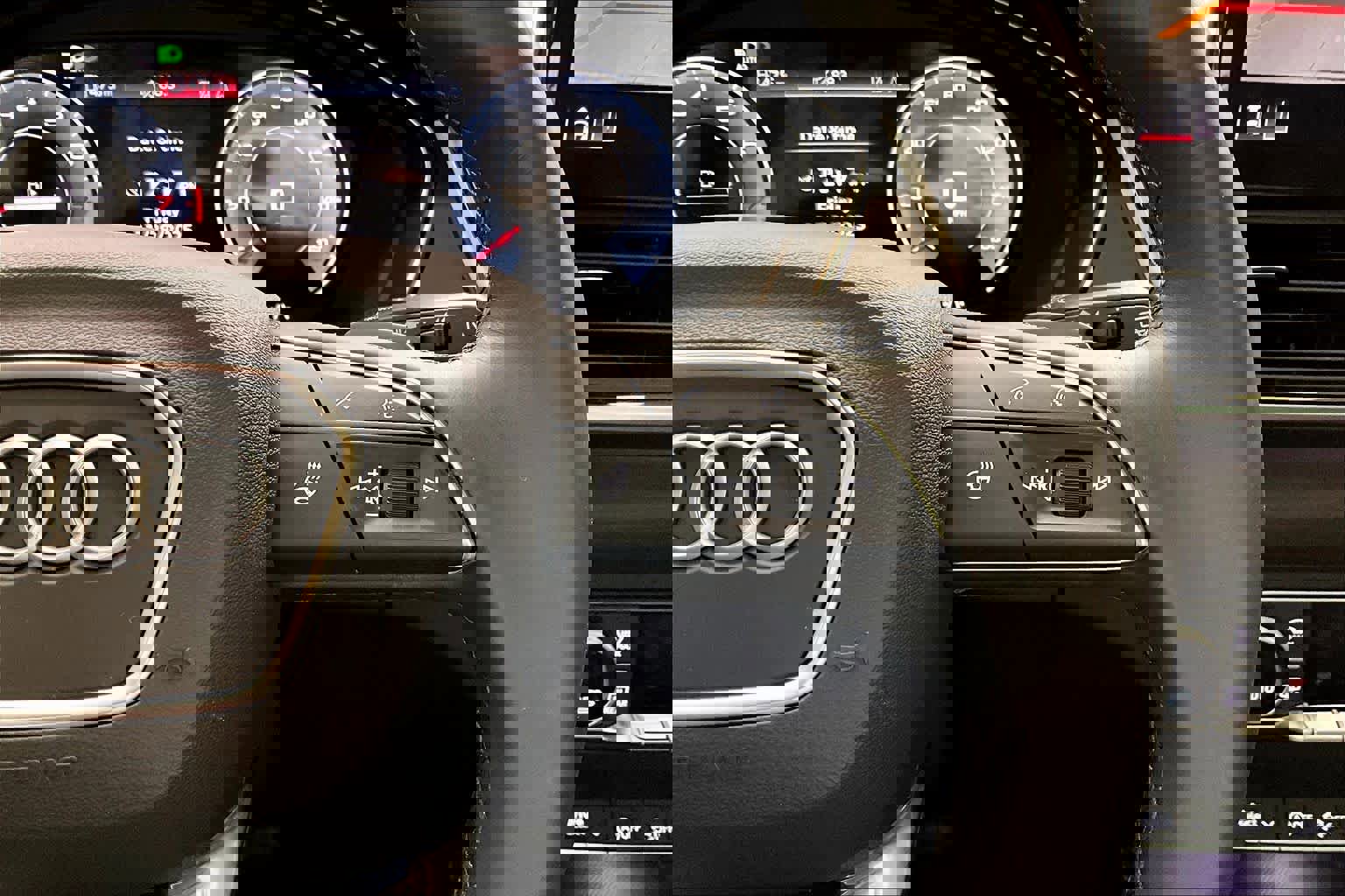 Certified 2025 Audi Q5 2.0T Premium Plus w/ Premium Plus Package image 24