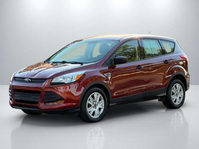 Used 2015 Ford Escape S FWD image 3