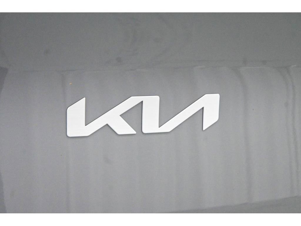 New 2025 Kia EV6 Wind image 38