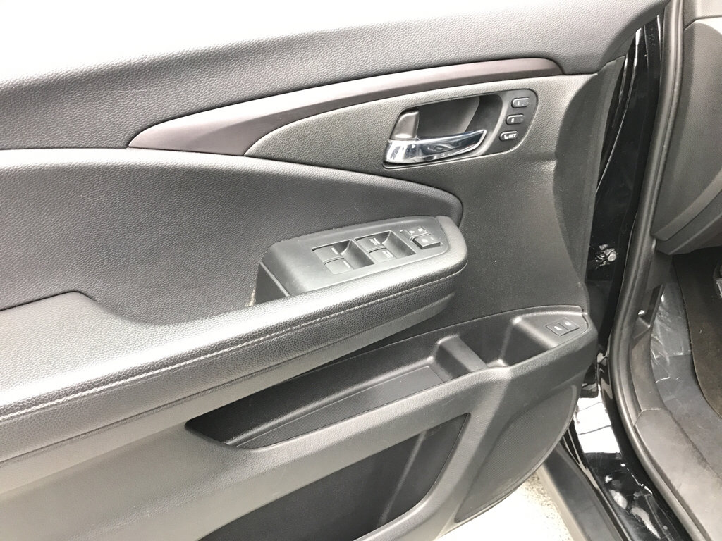 Used 2021 Honda Pilot Special Edition image 8