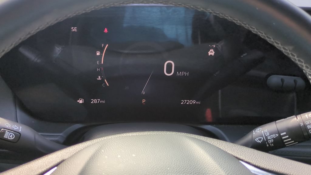Used 2024 Buick Encore GX Avenir w/ Avenir Convenience Package FWD image 22