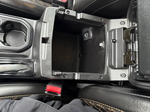 Used 2022 Jeep Gladiator Overland image 31