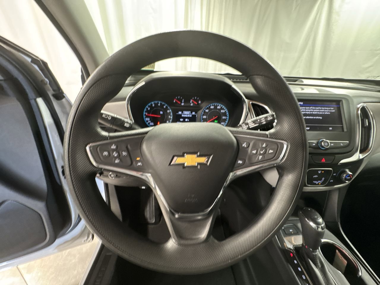 Used 2020 Chevrolet Equinox LS w/ LS Convenience Package image 21