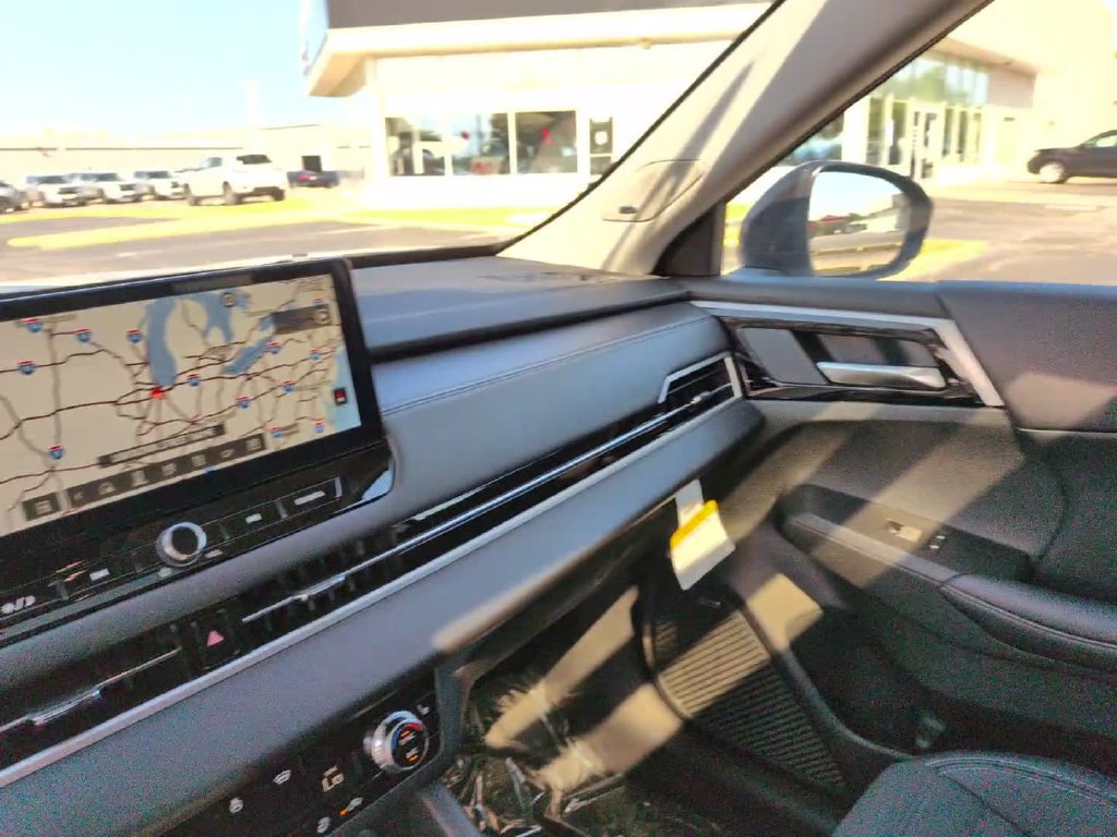 New 2026 Mitsubishi Outlander AWD image 28