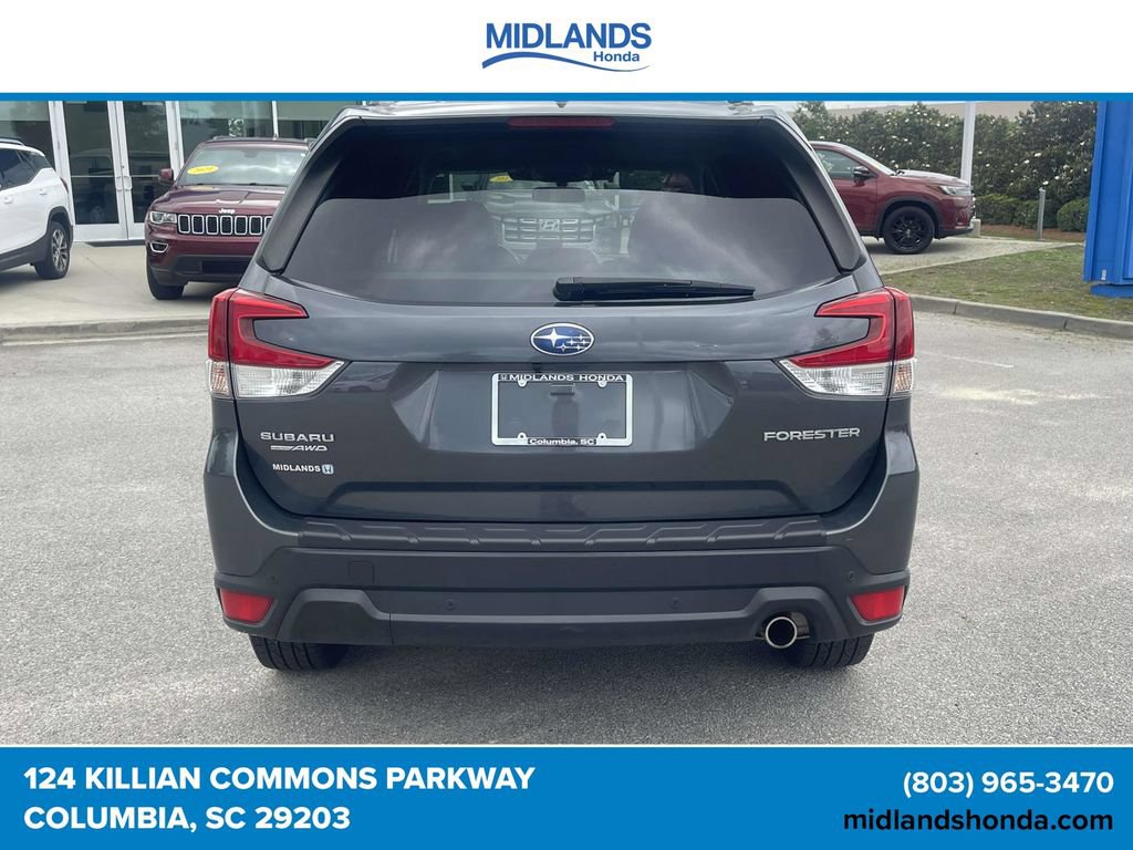 Used 2022 Subaru Forester Limited AWD/4WD image 5